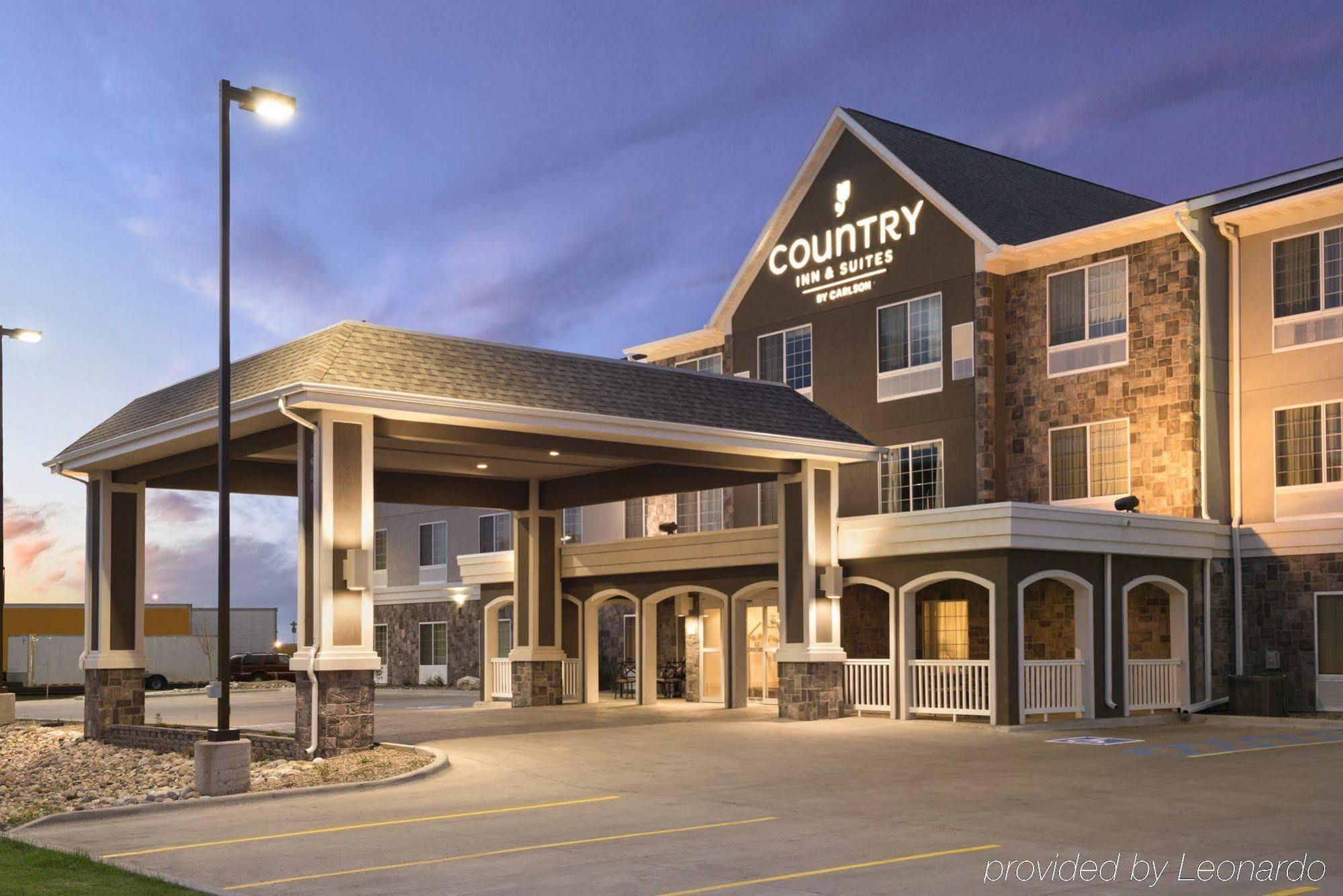 Country Inn & Suites By Radisson, Minot, Nd Exterior photo